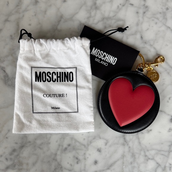 Moschino Handbags - NEW Moschino Big Heart calfskin keychain
